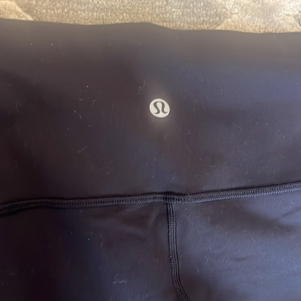 🌟🖤LULULEMON LEGGINGS🖤🌟 - Picture 5 of 5